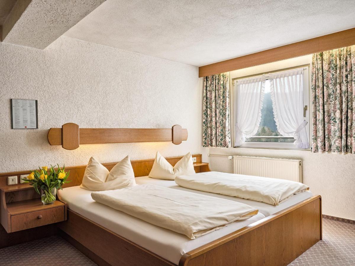 Gaestehaus Waldeck Titisee-Neustadt Bagian luar foto