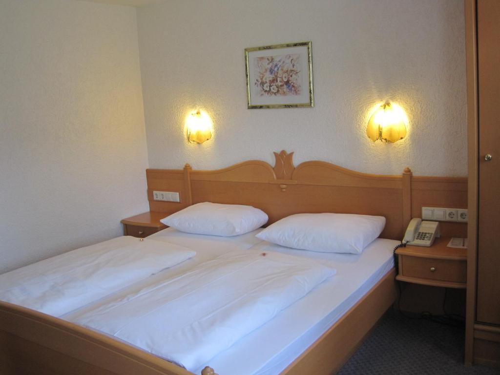 Gaestehaus Waldeck Titisee-Neustadt Ruang foto